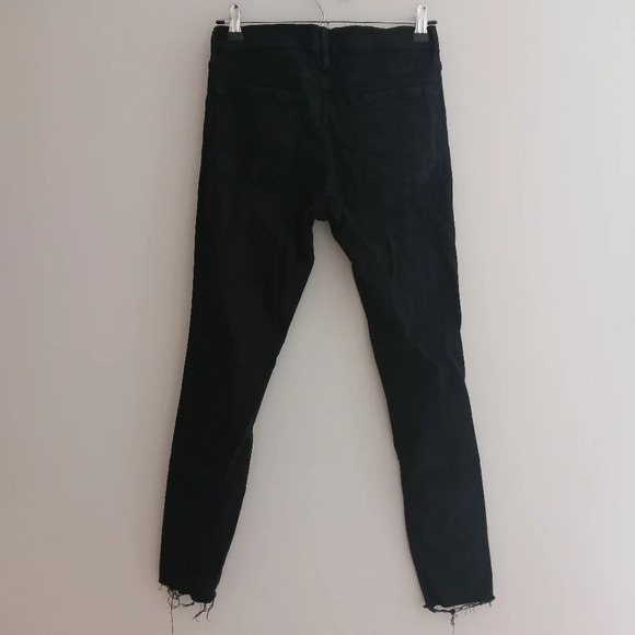 Frame Le Skinny De Jeanne Ankle Crop Jeans in Lord Noir Black Distressed 27 (4) - Picture 5 of 13